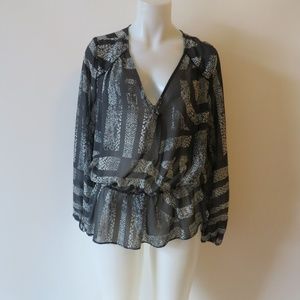 SAM & LAVI HIGH-LOW LONG SLEEVE V-NECK BLOUSE L *